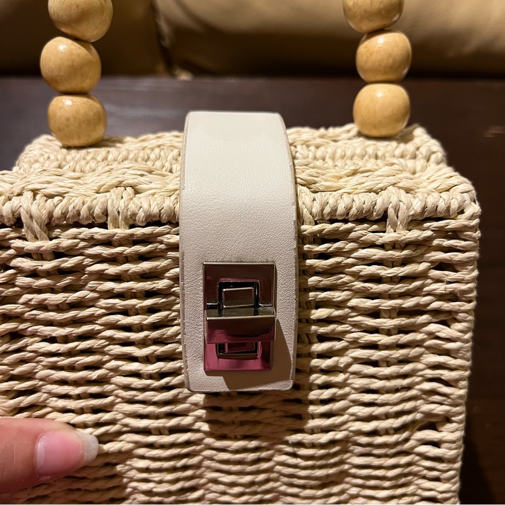 Wicker Purse - Picture 6 of 12